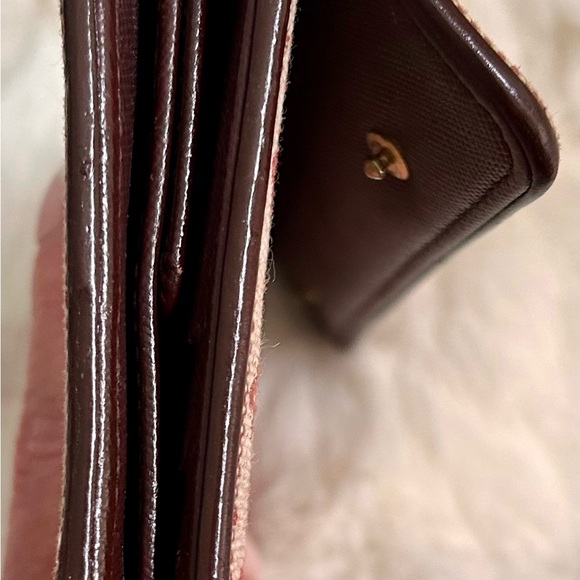 Louis Vuitton Mini Lin International Wallet – Grenat Monogram Canvas - Picture 6 of 15